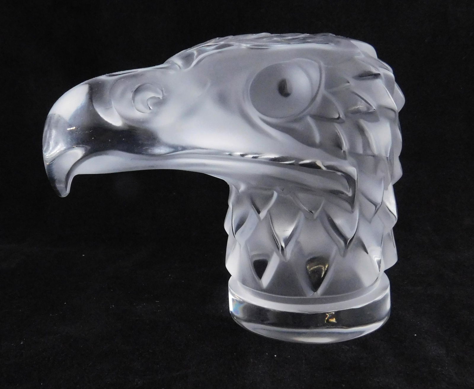 Lalique Crystal figurine (1 of 3)
