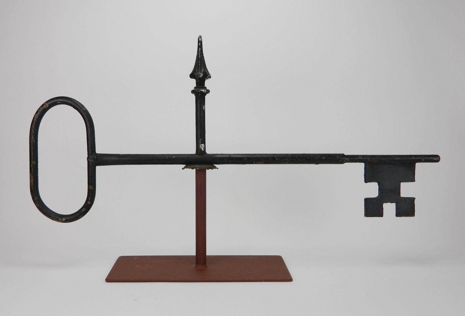 Iron 'Key' weathervane (1 of 5)