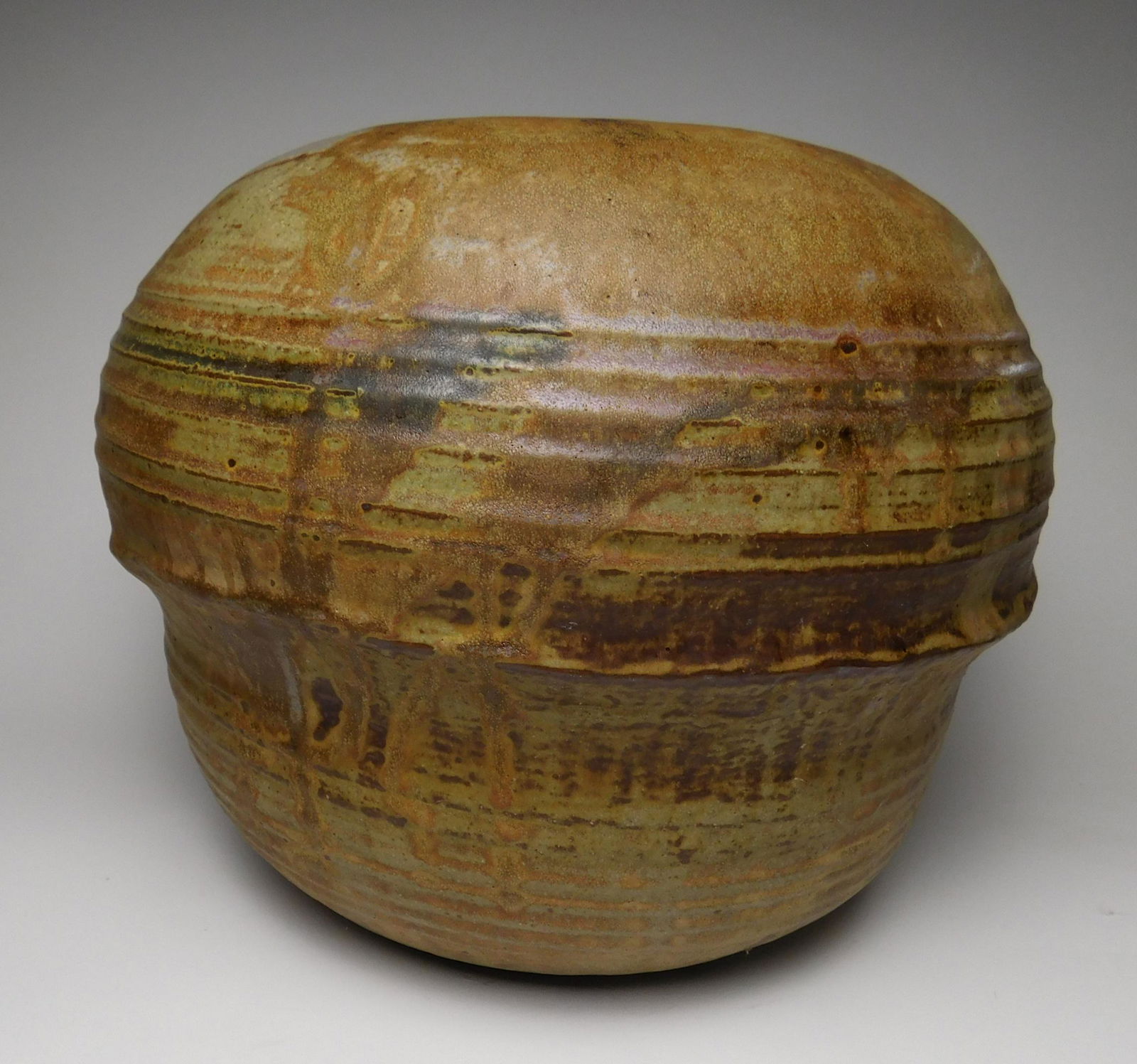 Toshiko Takaezu ceramic (1 of 8)