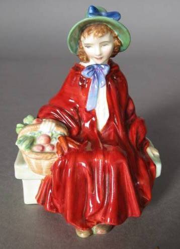 Royal Doulton Porcelain Figurine: Royal Doulton Porcelain Figurine- ''Linda'' HN 2106, designed by Leslie Harrandine, issued 1953-1976, very good condition. 4 3/4''