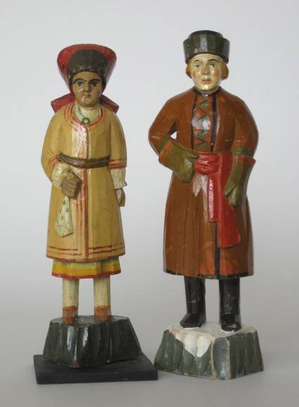 8 Turn-of-the-Century Russian wood figures - 3