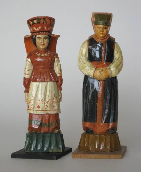 8 Turn-of-the-Century Russian wood figures - 5