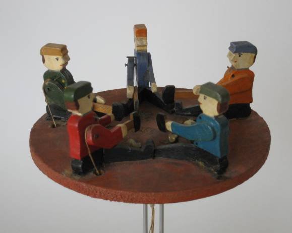 4 European moveable wood figures - 4
