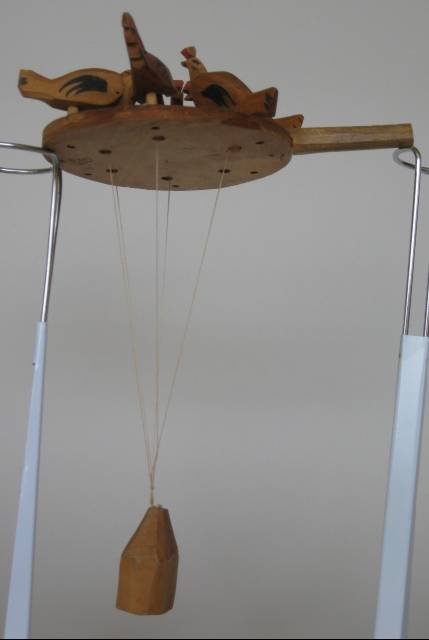 4 European moveable wood figures - 6