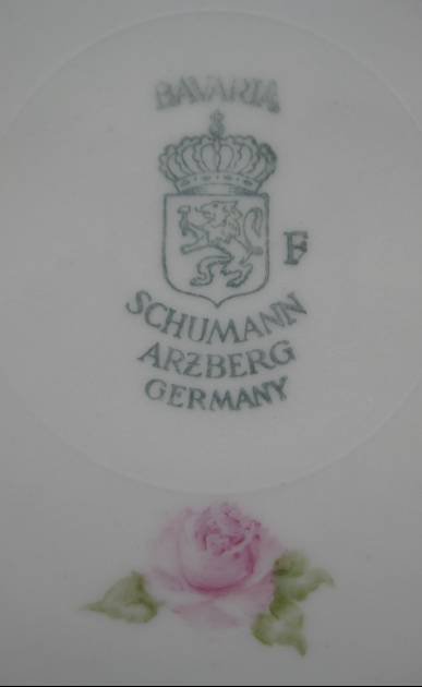 2 H. Litkovitz hand-painted porcelain plates - 4