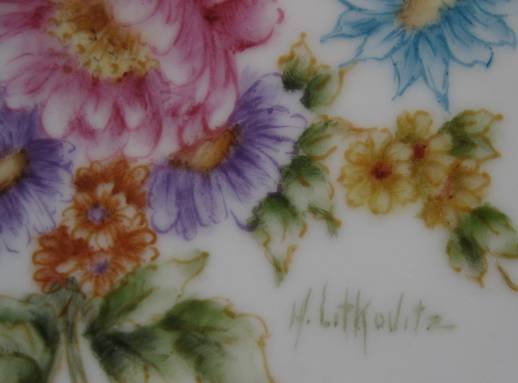 2 H. Litkovitz hand-painted porcelain plates - 6