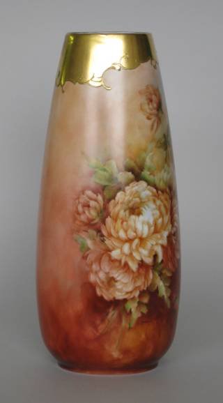 Hand-painted porcelain vase