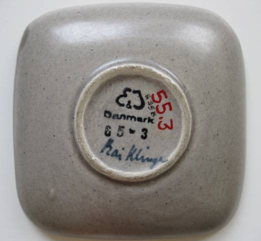 4 Danish and Swedish ceramic ash trays - 5