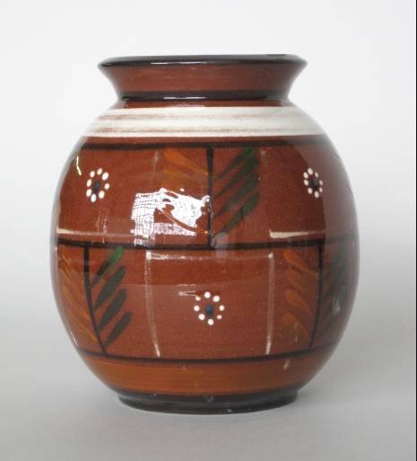 12 ceramic pieces from various countries - 5
