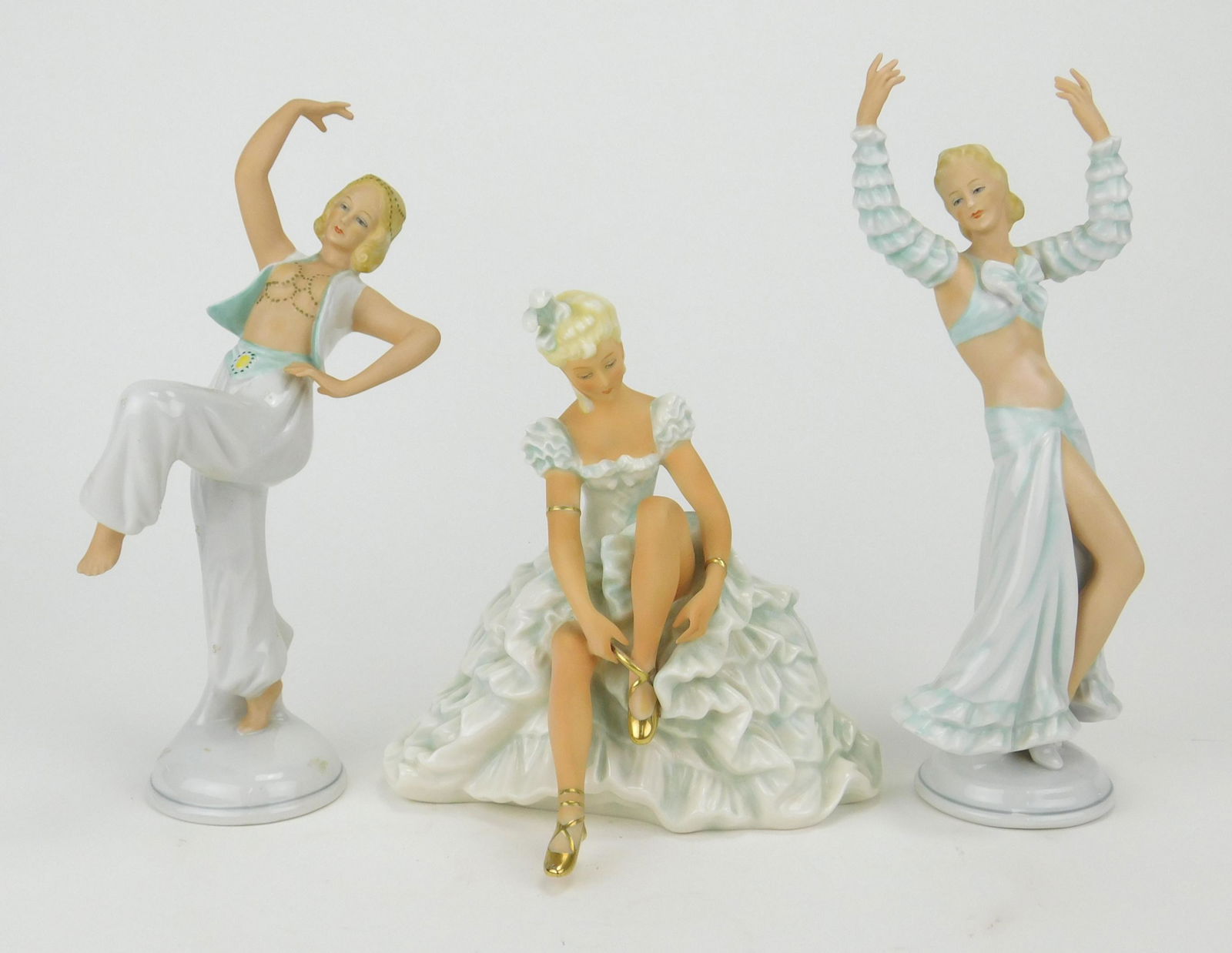 3 German porcelain figurines (1 of 6)