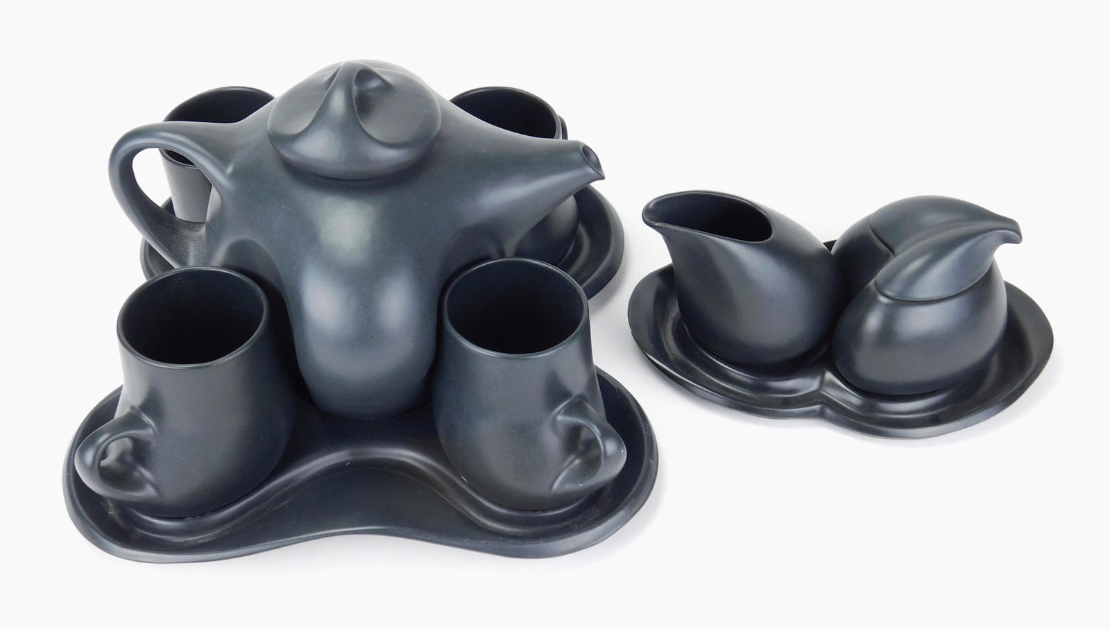 Peter Saenger porcelain tea service (1 of 5)