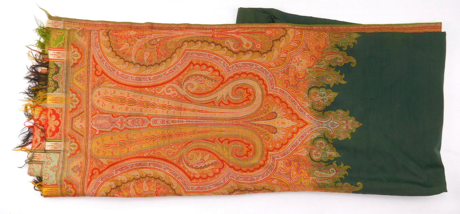 Paisley tablecloth (1 of 4)