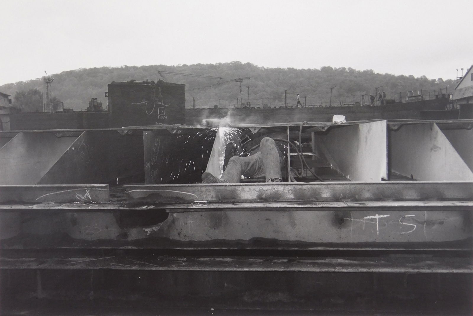 Lee Friedlander photograph: Lee Friedlander (American 1934- ) ''Pittsburgh, PA'' gelatin silver print, 1979-80, signed in pencil with copyright stamp- verso, very good condition. 11 x 14'' Illustrated: Friedlander, Lee- ''Factor
