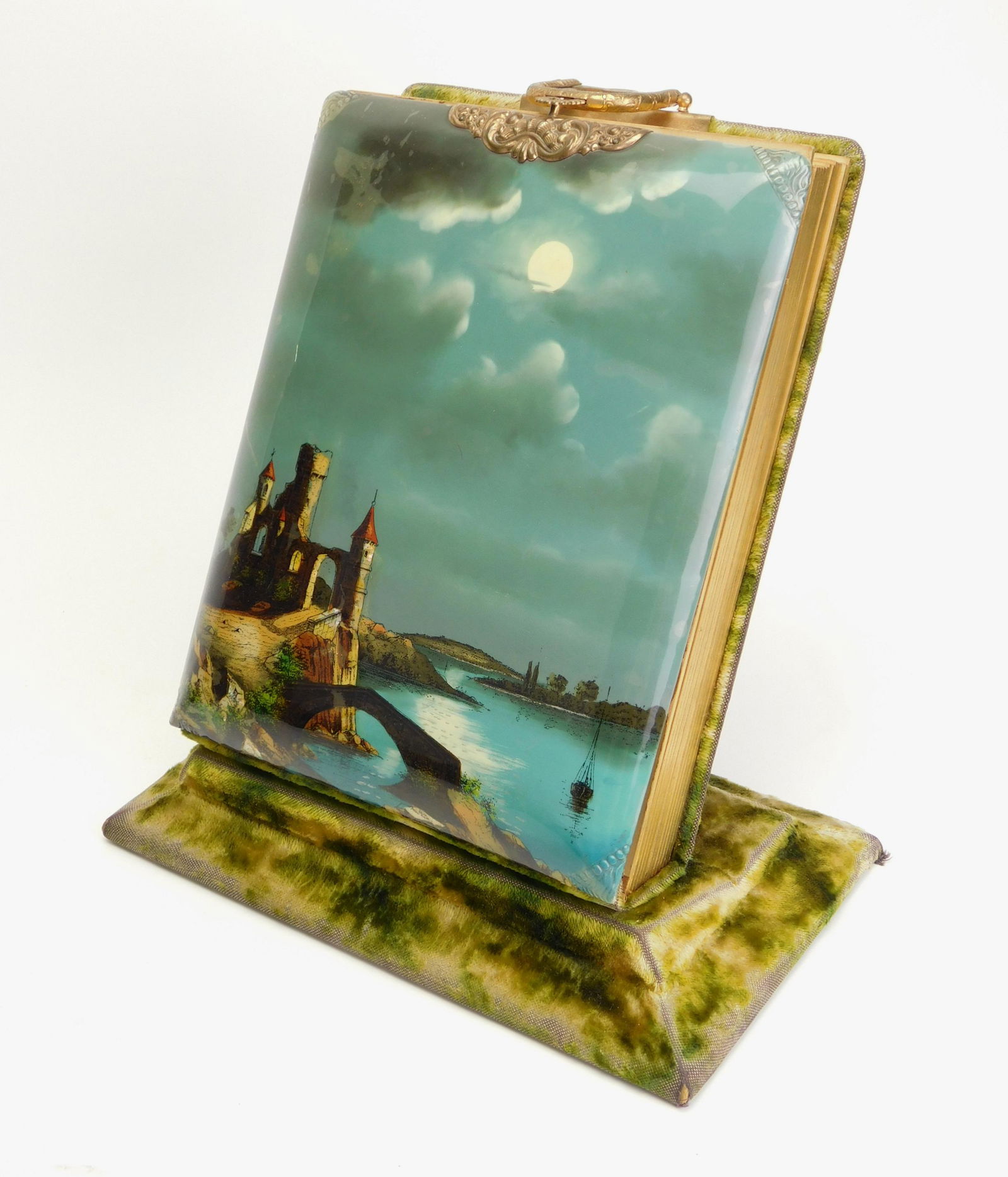 Detachable easel album (1 of 3)