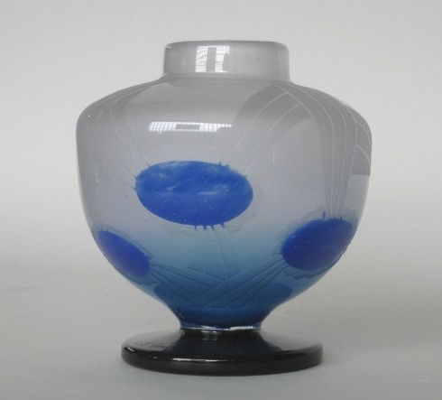 Charder Le Verre glass vase: Charde Le Verr Francaise etched glass footed vase, ca. 1930, the clear and blue glass ground decorated with stylized sunburst motifs, etched mark- Charder/ Le Verre Francaise- on foot, very good condi
