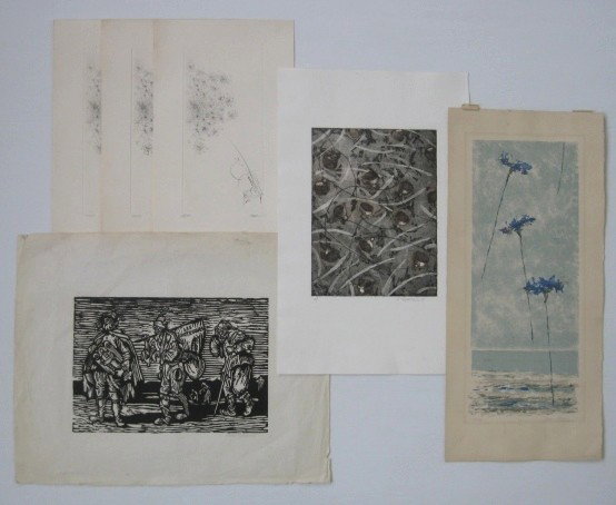 6 contemporary American prints: 6 Contemporary American prints including Peter Takal- ''Jar, Clothespin and Flower'' (Kresge 89)- (3 copies); Charles Semowich etching; Jean Moran lithograph in colors and Alice Snowmen woodcut, all s