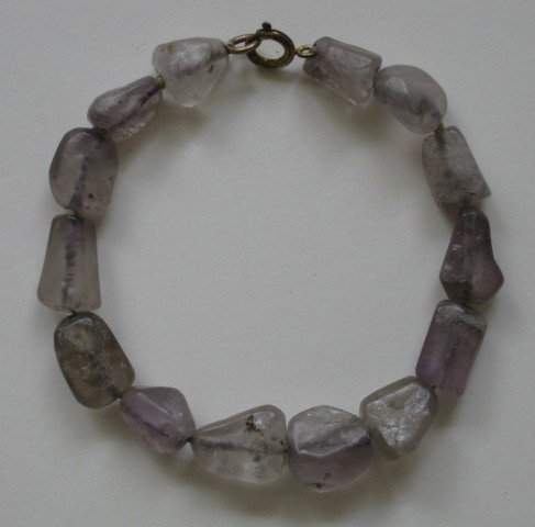6 Beaded necklaces and 2 bracelets - 8
