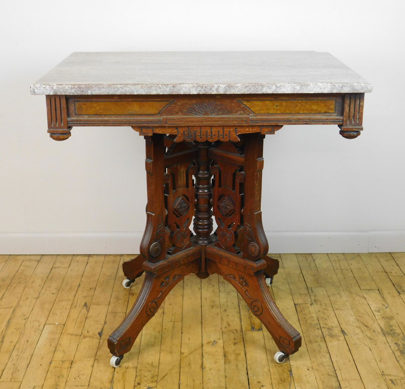 Victorian side table with marble top (1 of 4)