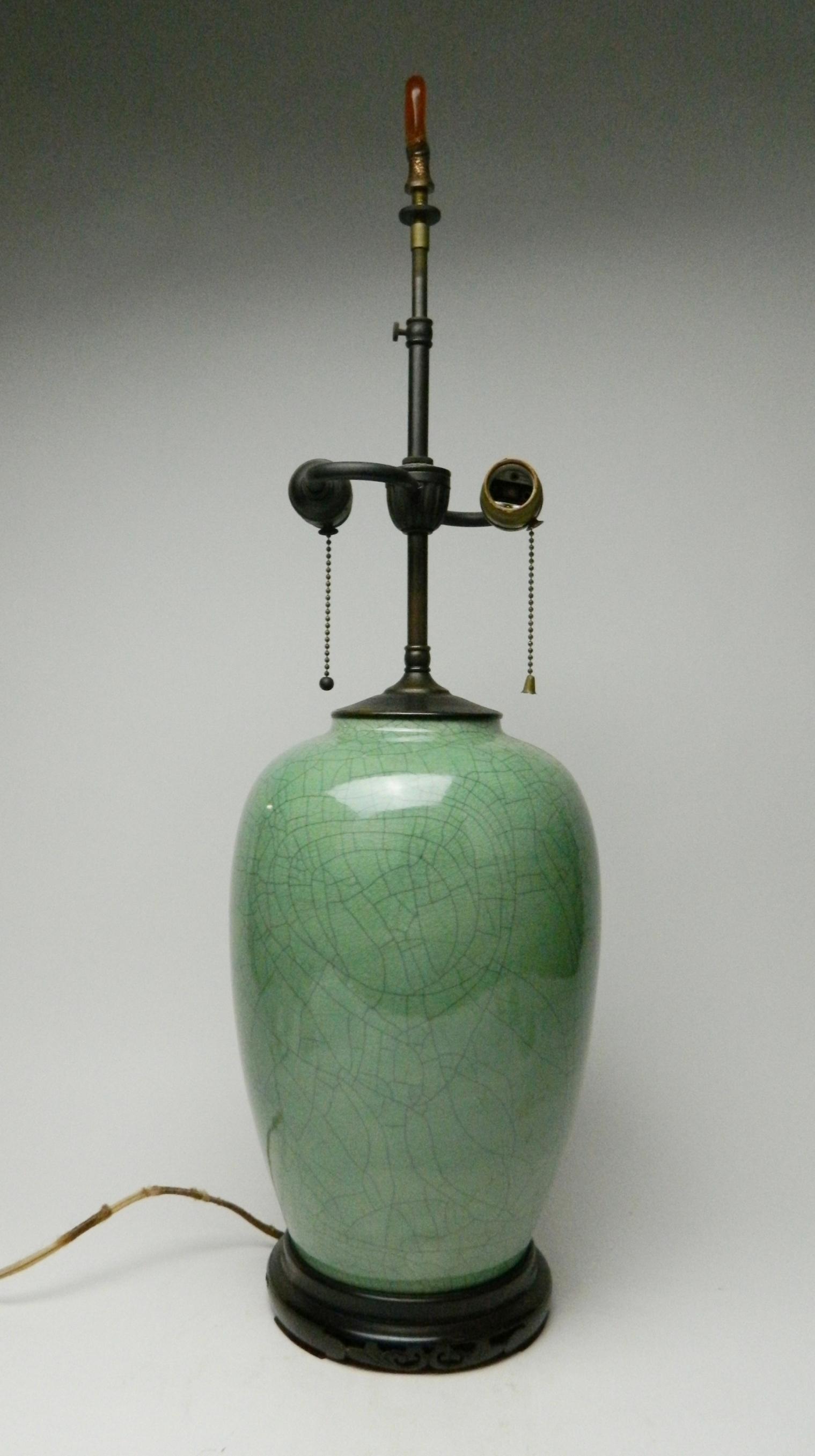 Japanese porcelain table lamp (1 of 3)