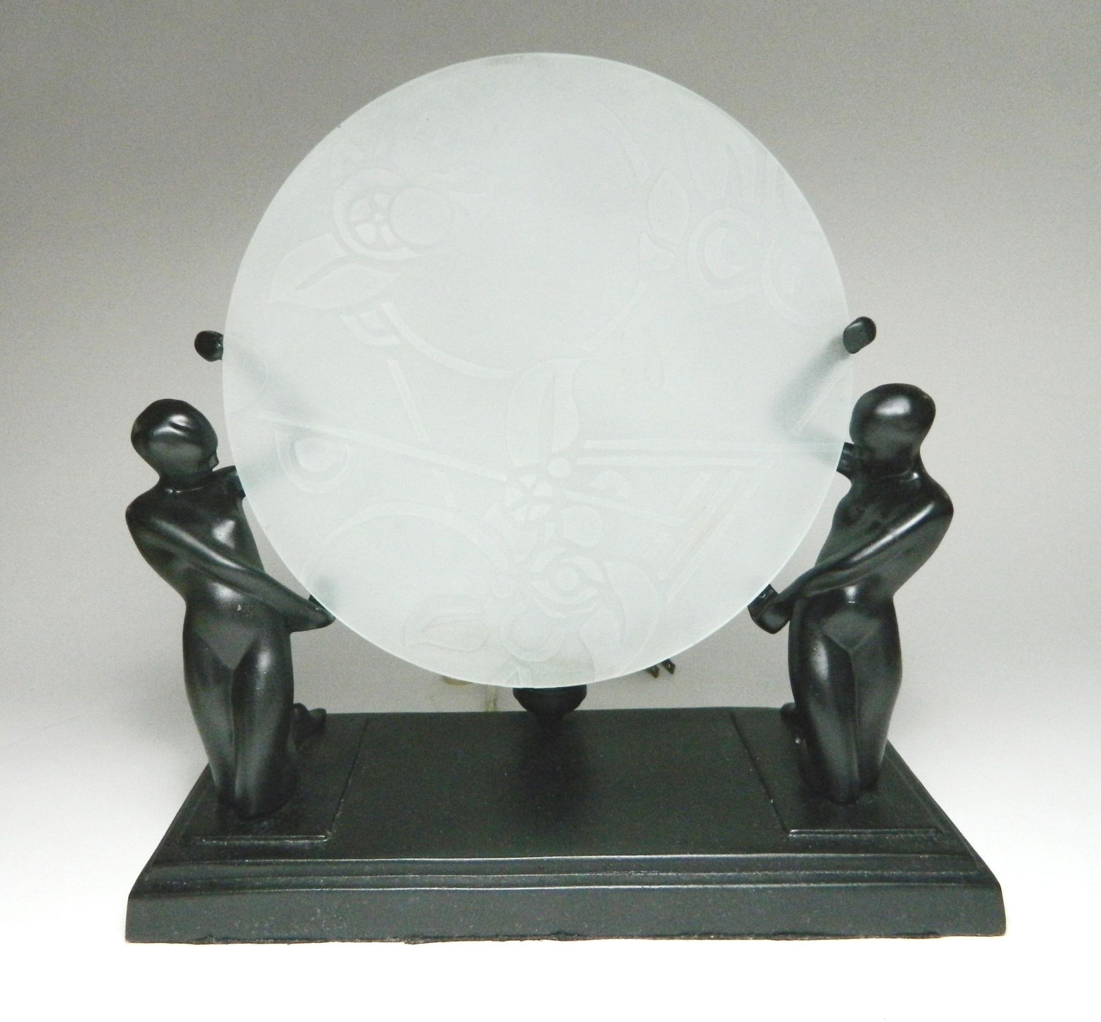 Frankart double silhouette lamp (1 of 6)