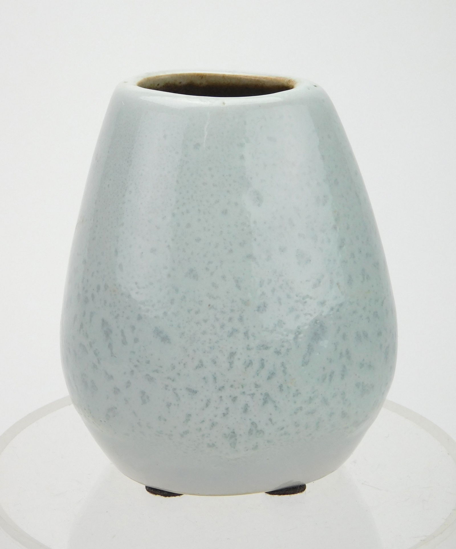 Bauer art pottery vase: Bauer Art Pottery 'Corsage' vase, designed by Russel Wright (1904-1976), shape #3A, 1946, aqua exterior and bronze interior glazes. 5'' h