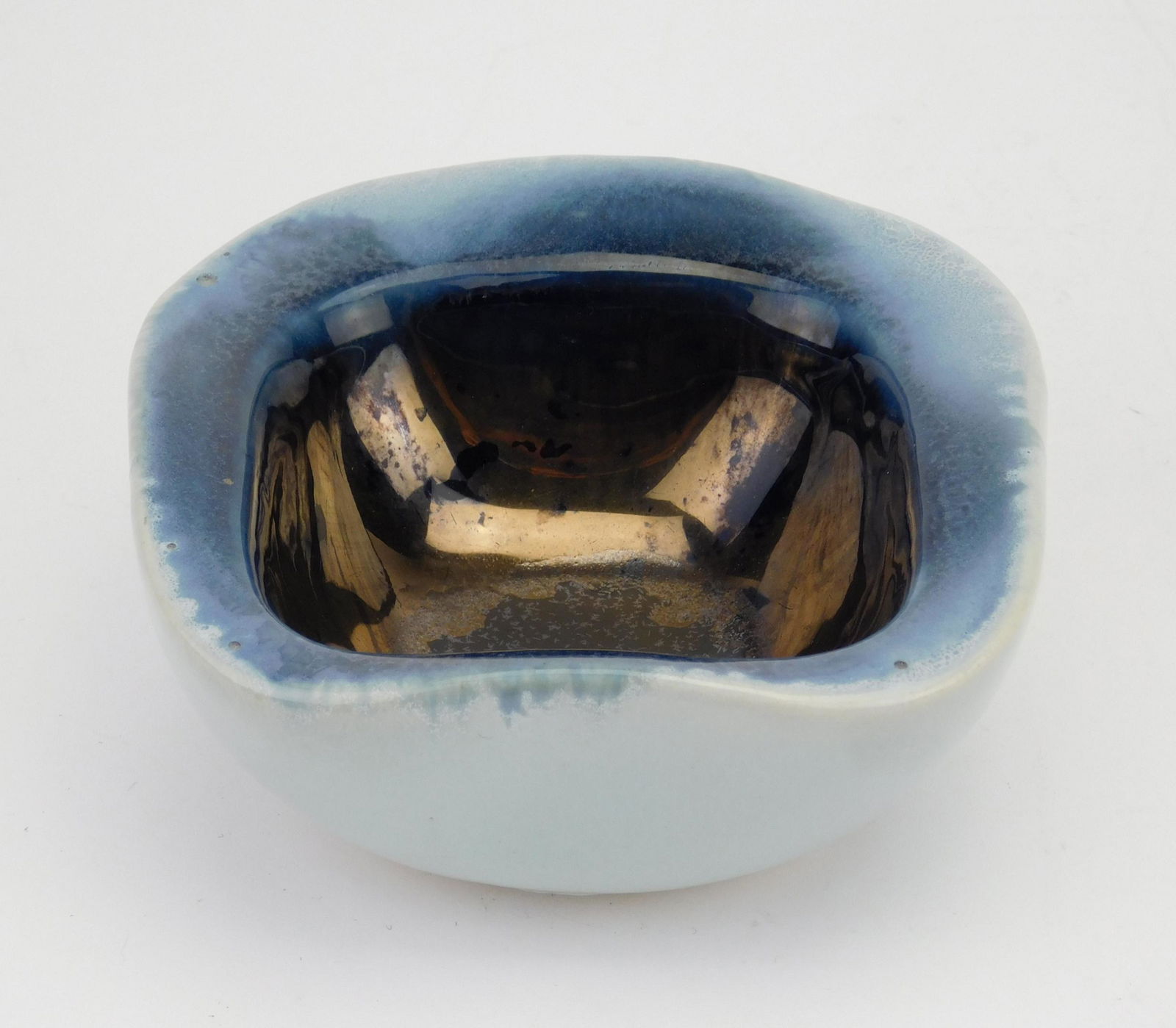 Bauer art pottery square bowl: Bauer Art Pottery square bowl, designed by Russel Wright (1904-1976), shape #10A/22, 1945, aqua exterior and bronze interior glazes. 2 x 5 x 5''