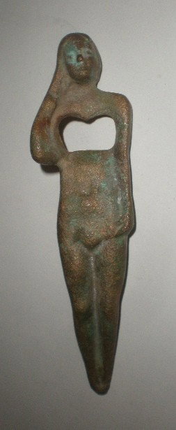 Bronze figural female nude bottle opener: Bronze figural female nude bottle opener- with green patina. 6''h
