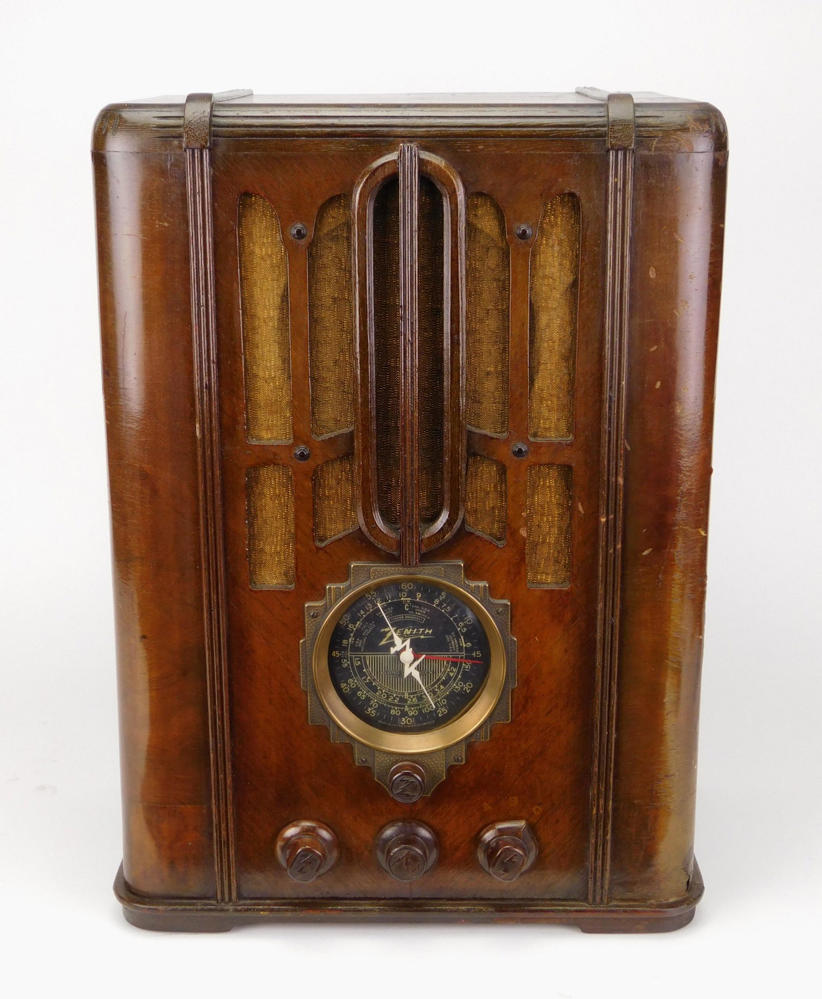 Zenith tombstone radio (1 of 7)