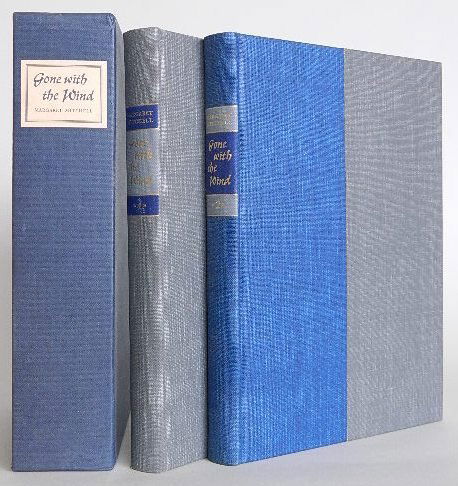 M. Mitchell- Gone With The Wind- LEC: Mitchell, Margaret- ''Gone With The Wind''- Limited Editions Club, New York, 1968, 2 vols, introduction by Henry Steele Commager, illus. by John Groth, #1063/1500, signed by the illustrator, slipcase.