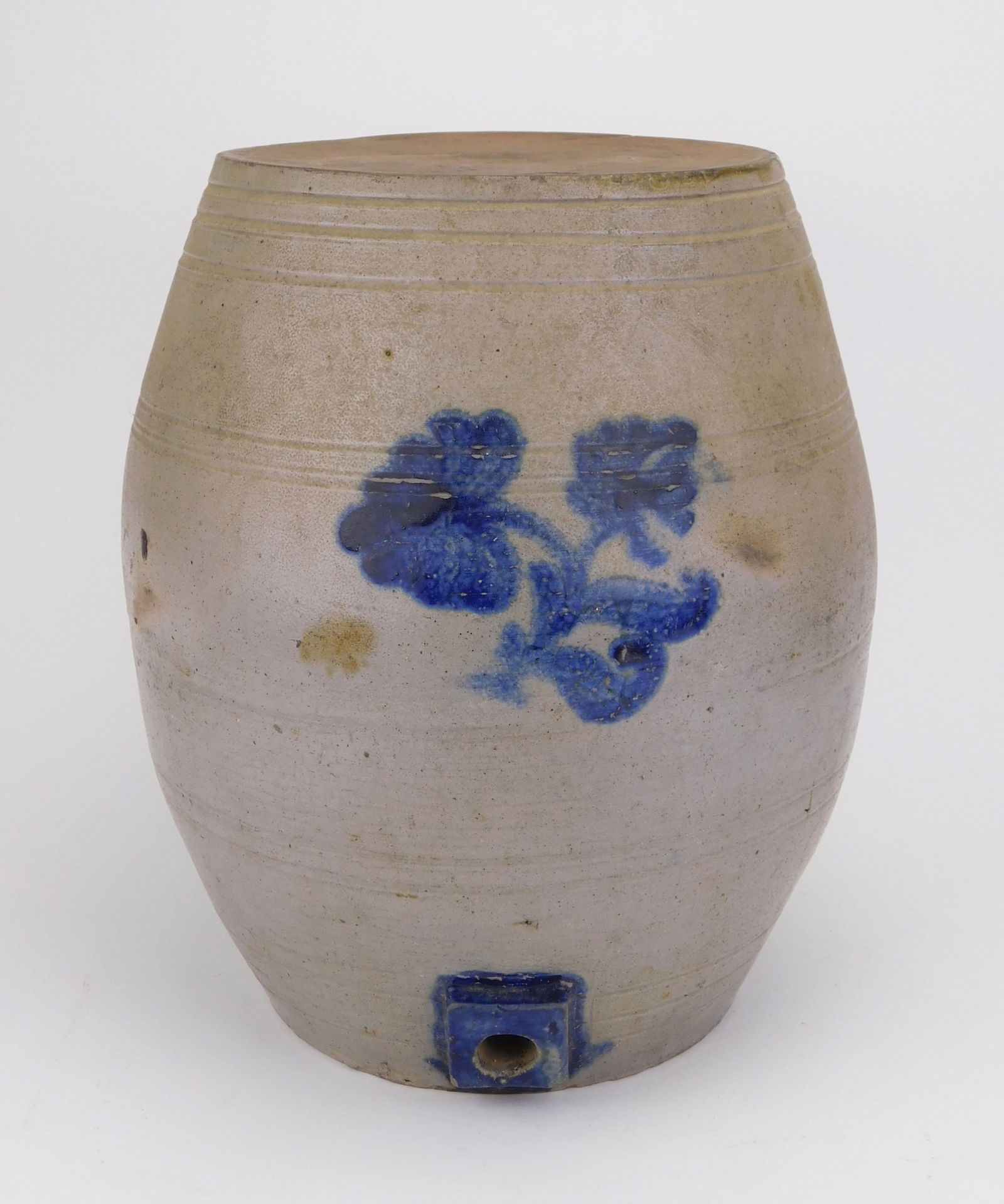 Stoneware watercooler (1 of 8)