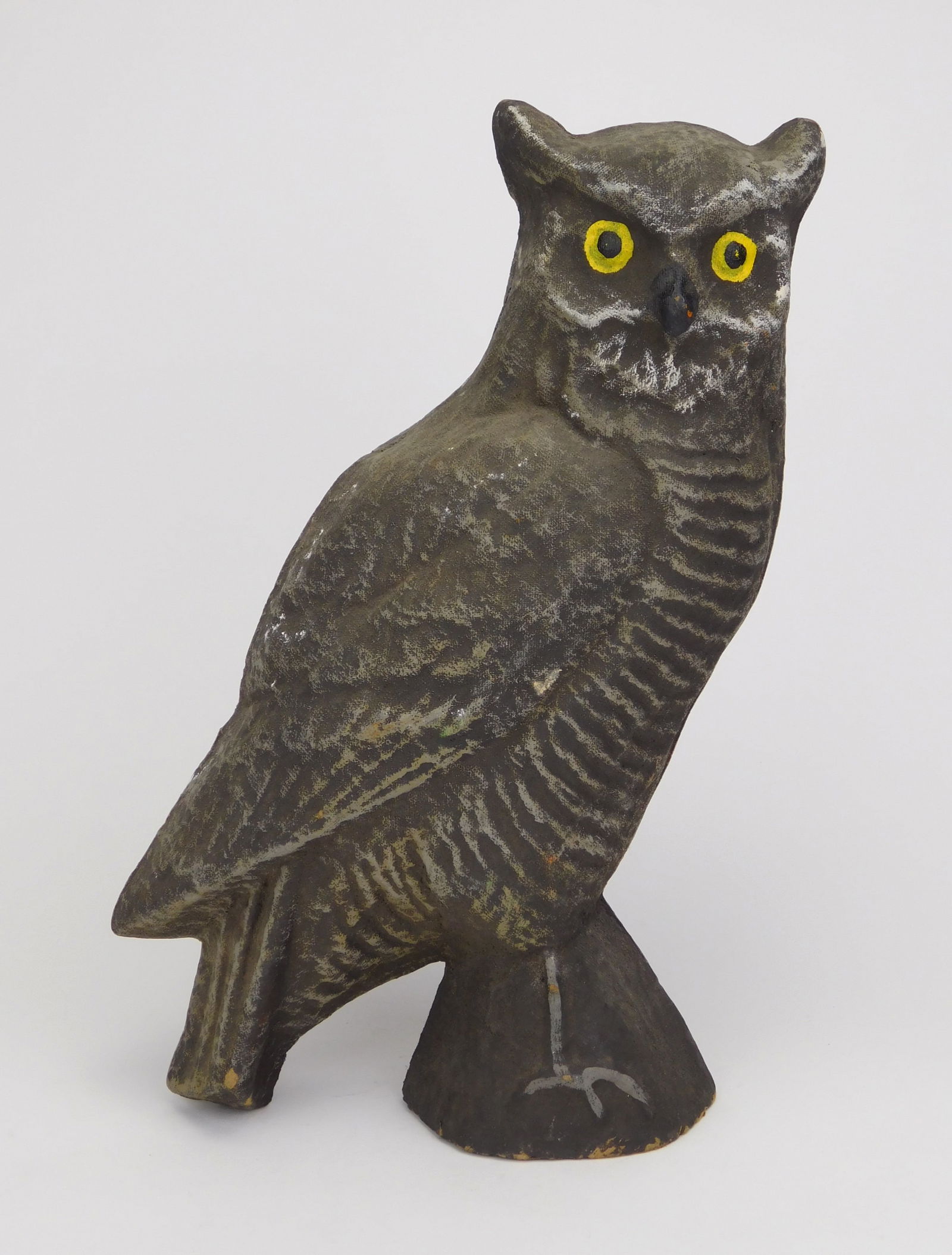 Paper mache owl (1 of 6)