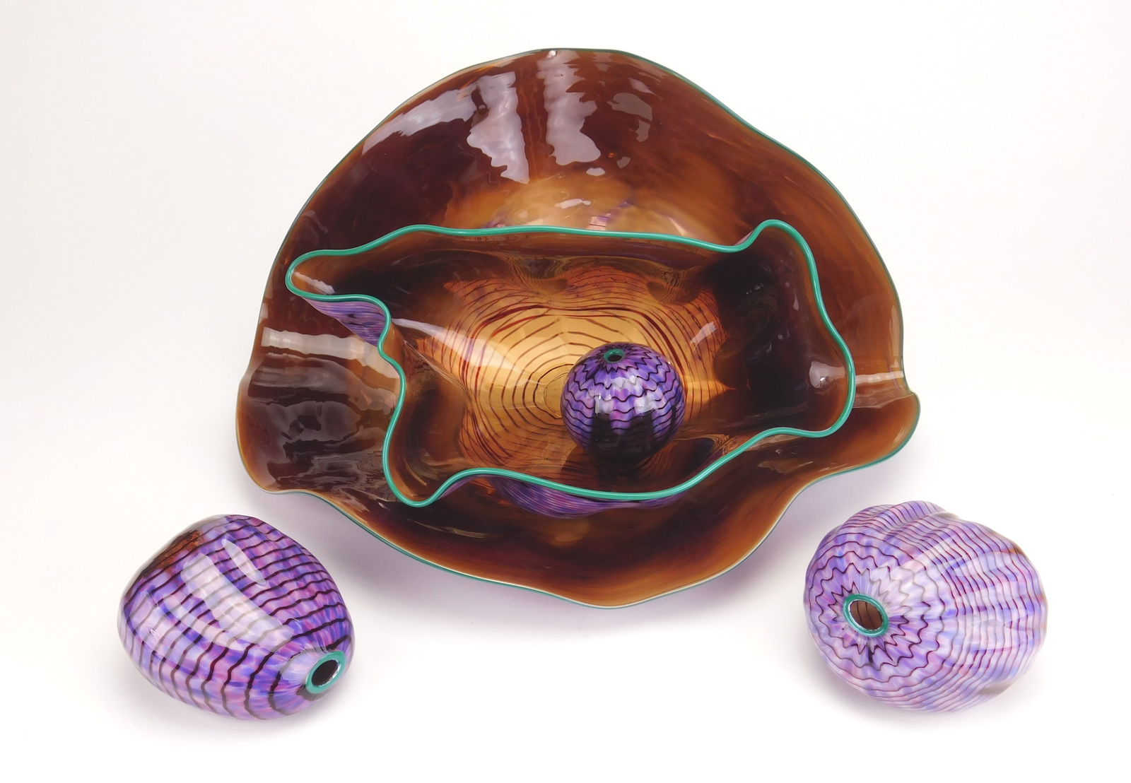 Dale Chihuly glass sculpture (1 of 10)