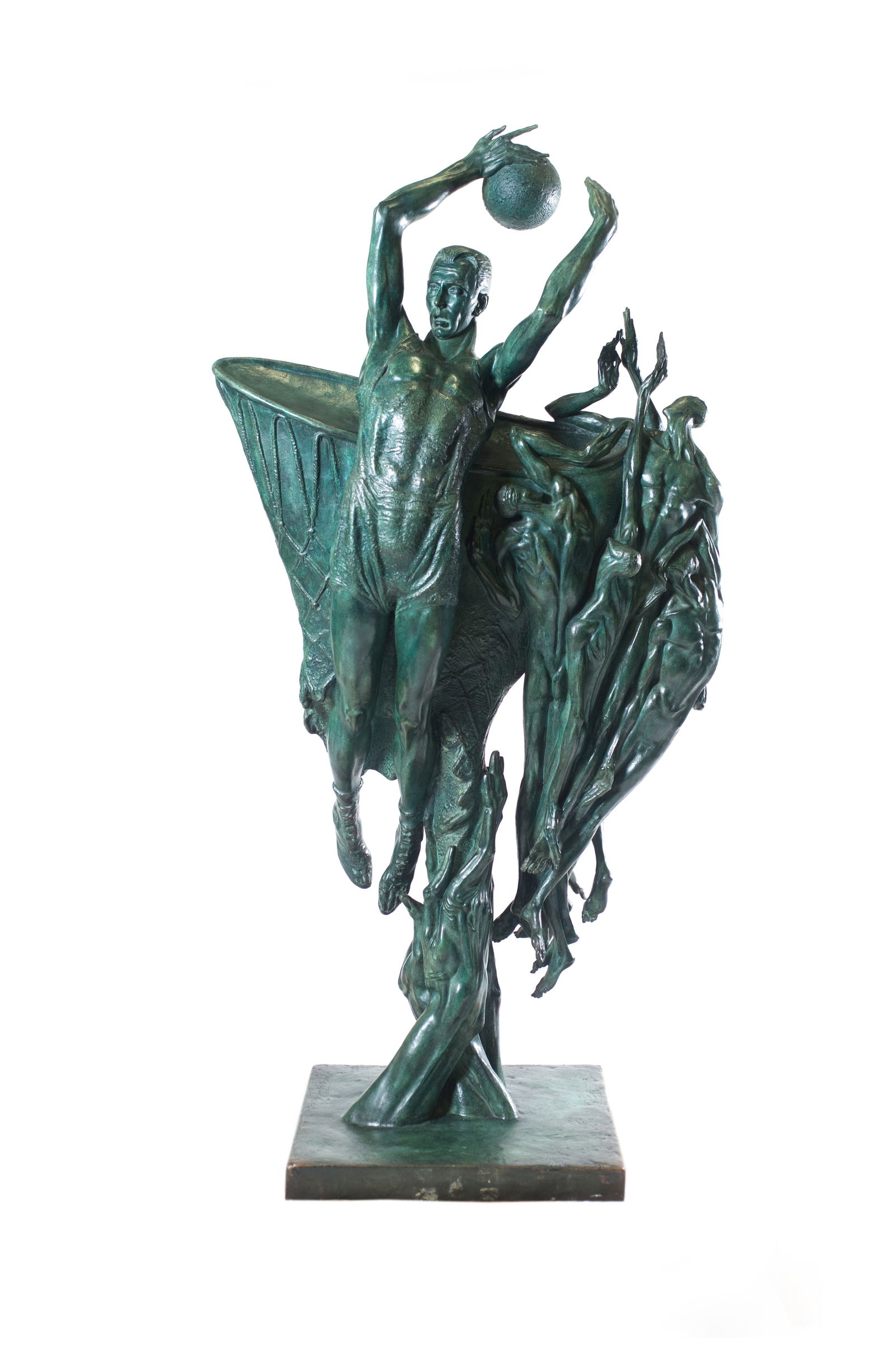 Stanley Martineau bronze - Bob Cousy in Action (1 of 12)