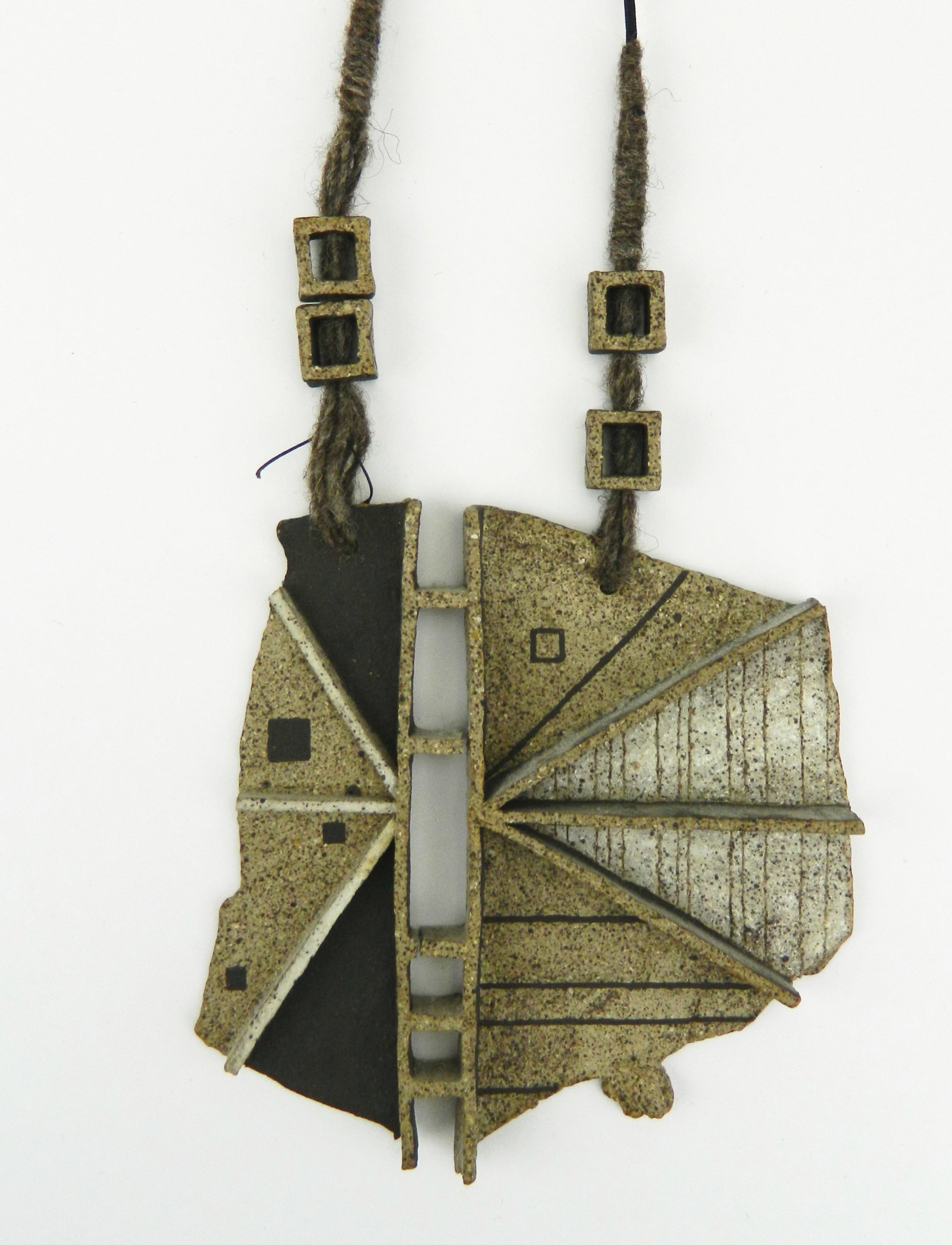 Lietzke ceramic necklace (1 of 3)