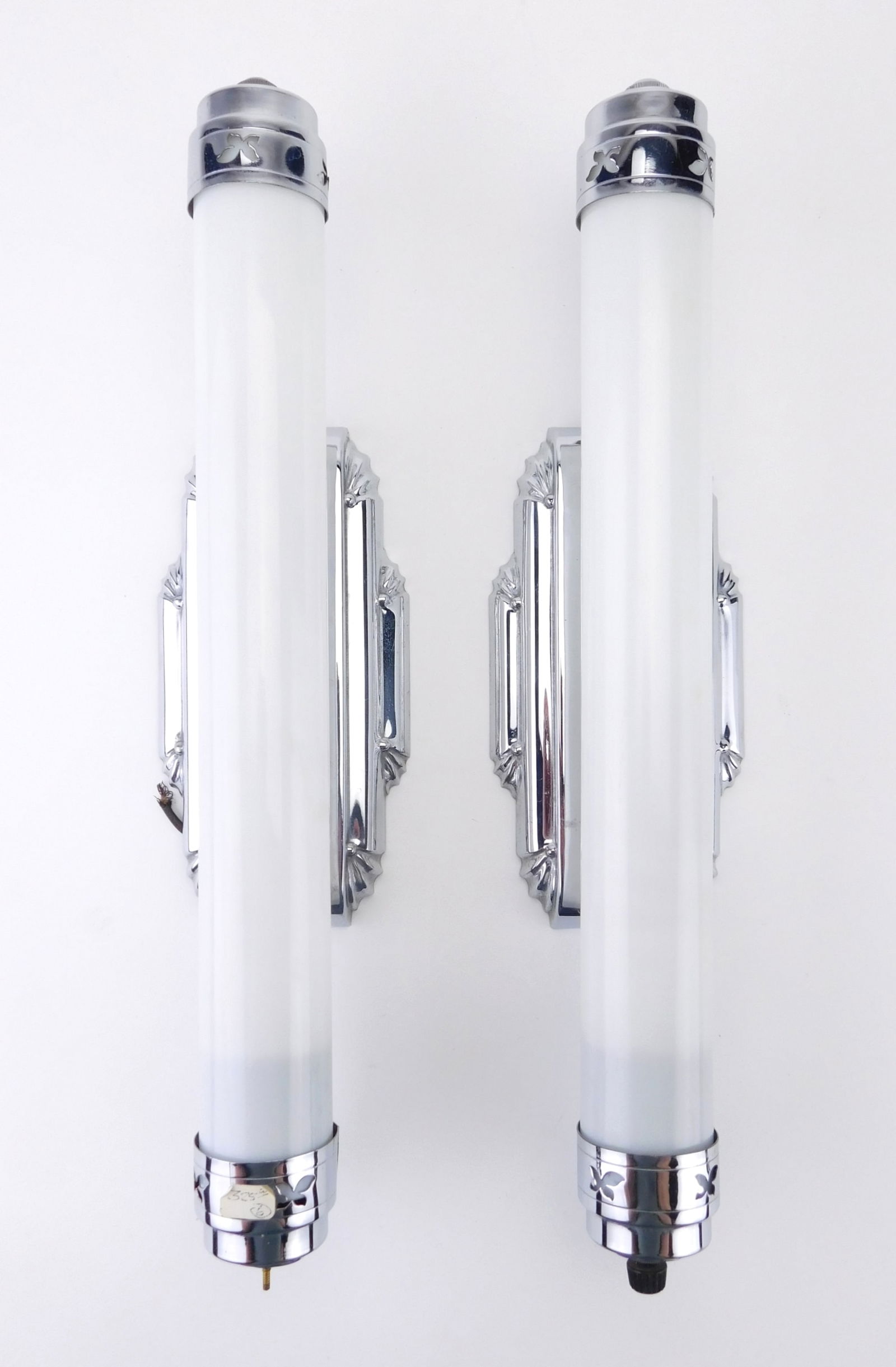 Pair of Levolite Art Deco wall sconces (1 of 7)