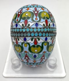 A Russian 84 silver and enamel Easter egg box