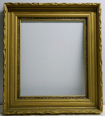 19th/20th c. Hand-carved gold frame: 19th/20th c. Hand-carved gold frame. int 22 x 26 1/4'' ext 31 1/2 x 34 1/2''
