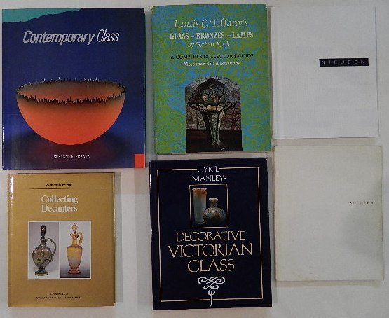4 Books on Art glass: 4 Books on Art glass- 1.) Frantz, Susanne- ''Contemporary Glass''; 2.) Hollingworth, Jane- ''Collecting Decanters''; 3.) Manly, Cyril- ''Decorative Victorian Glass''; 4.) Koch, Robert- ''Louis C. Tiff