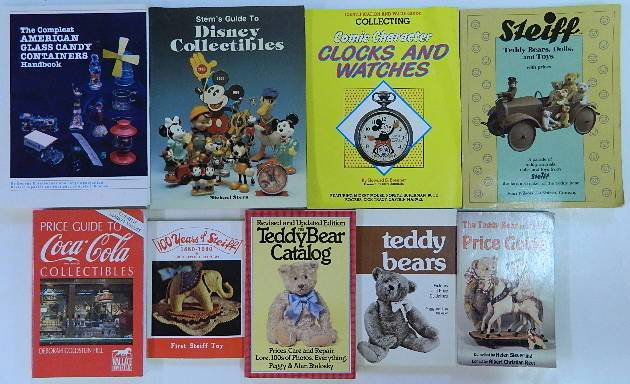 9 Books on toys and collectibles: 9 Books on toys and collectibles- Wilson, Jean- Steiff Teddy Bears, Dolls and Toys; Brenner, Howard- Comic Character Clocks and Watches; Stern, Michael- Disney Collectibles, and its 2nd series; Eikelb