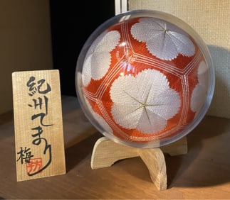 Temari ball