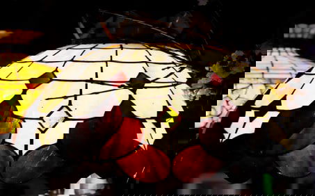 Leaded stain glass shade