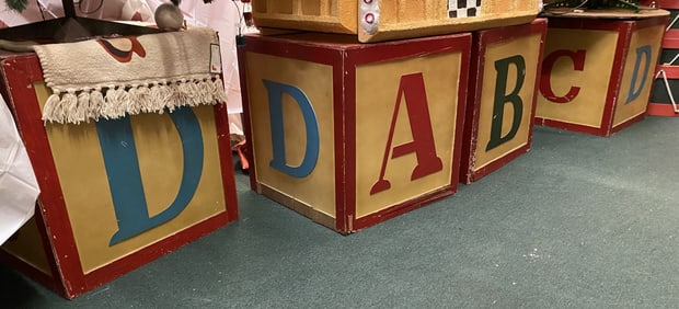 5 Display stands