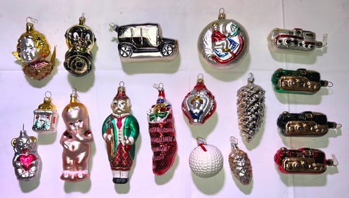 Bulk lot of Christmas tree ornaments