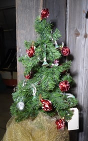 Table top Christmas tree