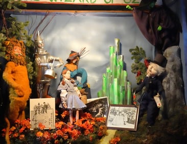 Wizard of Oz diorama