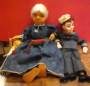 2 Vintage marionettes