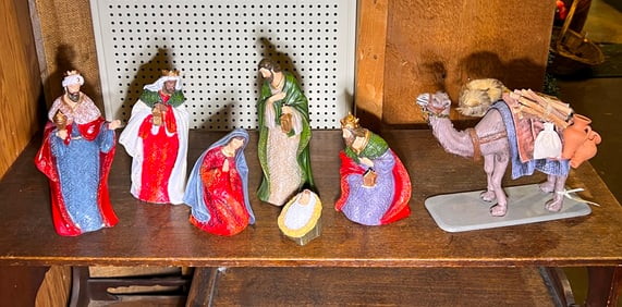 6 pc Nativity set