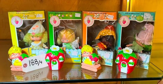Strawberry Shortcake collectible dolls