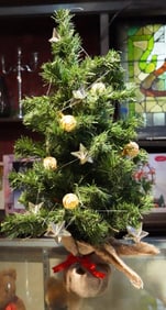 Table top Christmas tree