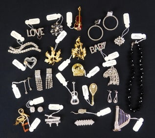 Lot of Czech Republic rhinestone jewelry